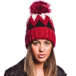 KNIT BEANIE POM POM FUZZY LINED WITH FAUX FUR